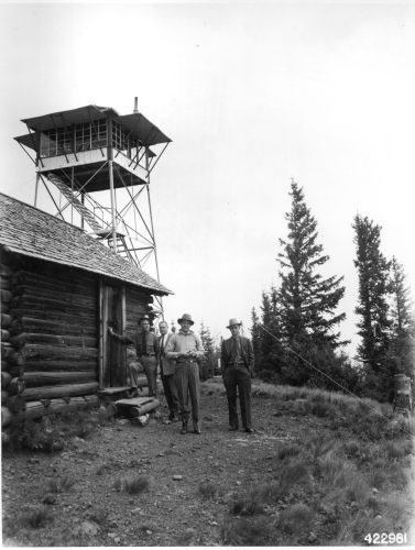Green Peaks Lookout (1942)
